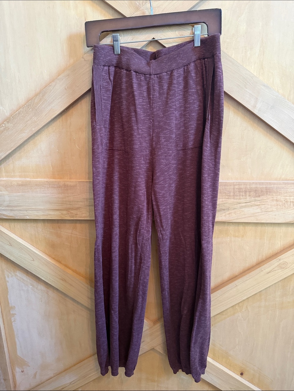 Amazon Women's Brown Knit Jogger Pants